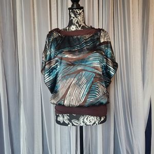 Blouse with plant design